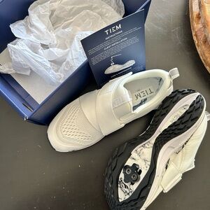 Men's Cream Cycling Shoes